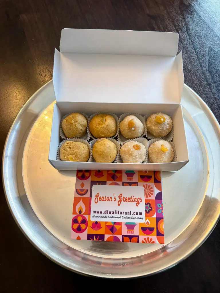 [F-0005.08] Assorted Ladoo